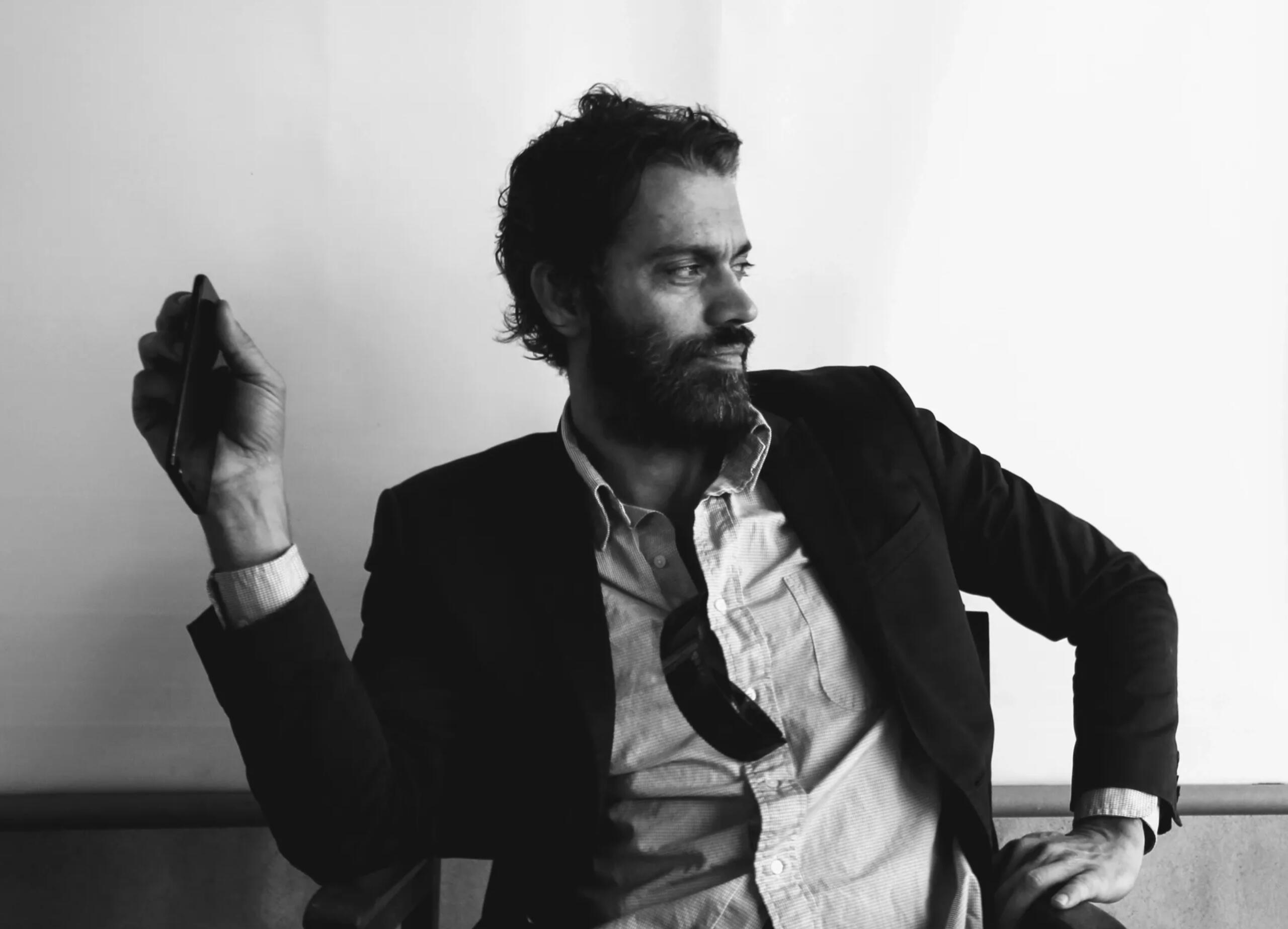 JAMES HILL - AUTHOR - 99 URBAN REAL ESTATE PROBLEMS: Agent Edition